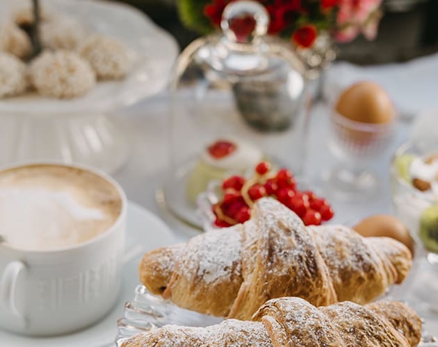 Palazzo Natoli è un elegante Boutique Hotel nel cuore del centro storico di Palermo.